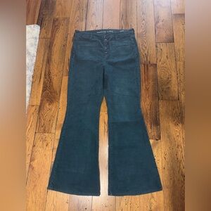 American Eagle Teal Super Hi-Rise Button Fly Flare Corduroy Women’s Pants Sz 14